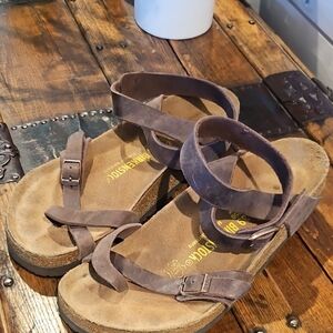 Birkenstock Women's Tan Strappy Sandals